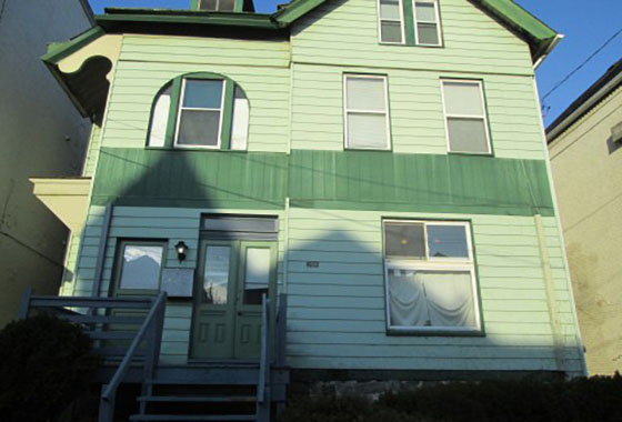 306 Amber Street